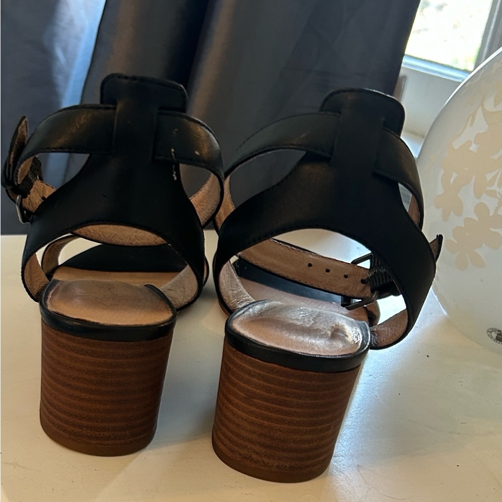 Madewell block heel open toe leather black pumps. 10 B. Nearly new.